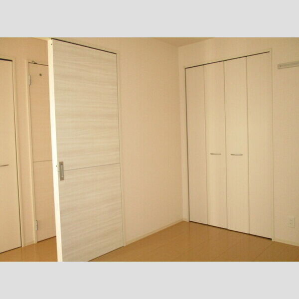 エリーゼ102号室 洋室　6.1帖