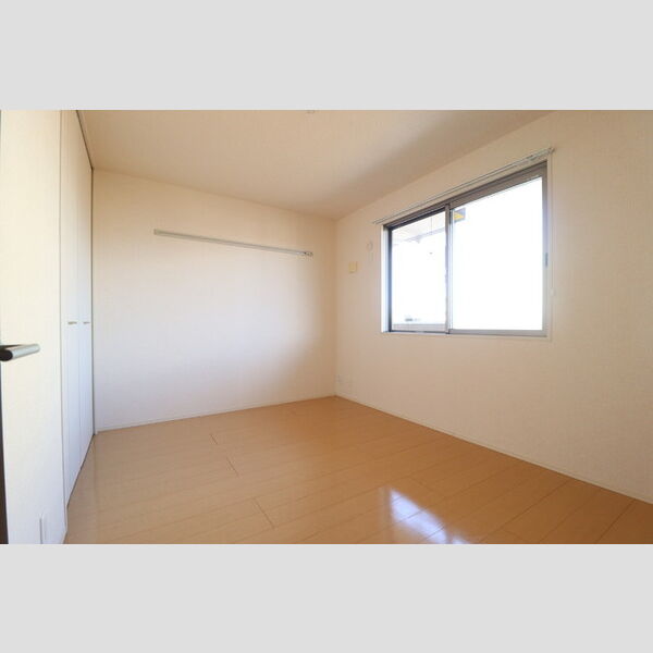 ティエラ奏の杜303号室 洋室