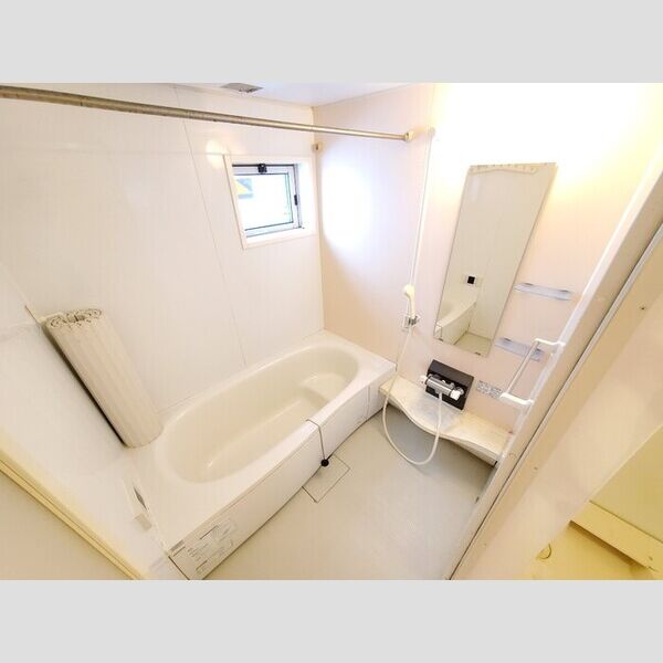 メゾン東山 ※掃除前の写真です。