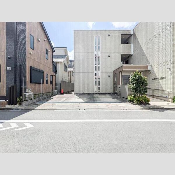 D-room Suelo303号室 駐車場