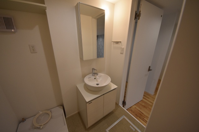 ＣＢ蒲田シャルマン3階 洗面