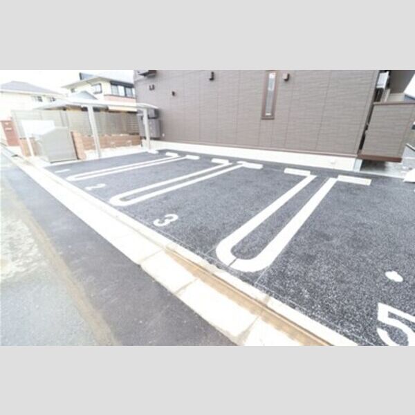 ウインドウ　ウィンド 駐車場