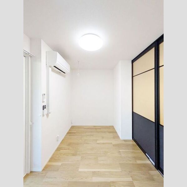 ONARIGOTENーD108号室 洋室