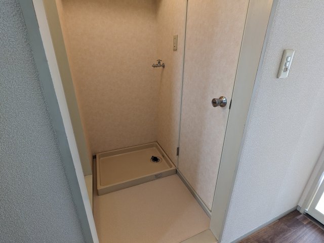 グリーンハイツ砂川Ａ棟0202号室 同建物別部屋の参考画像