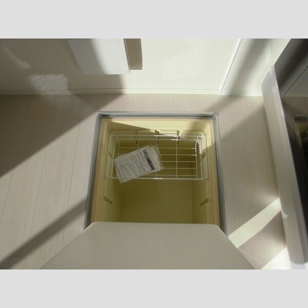 アリエッタ 床下収納