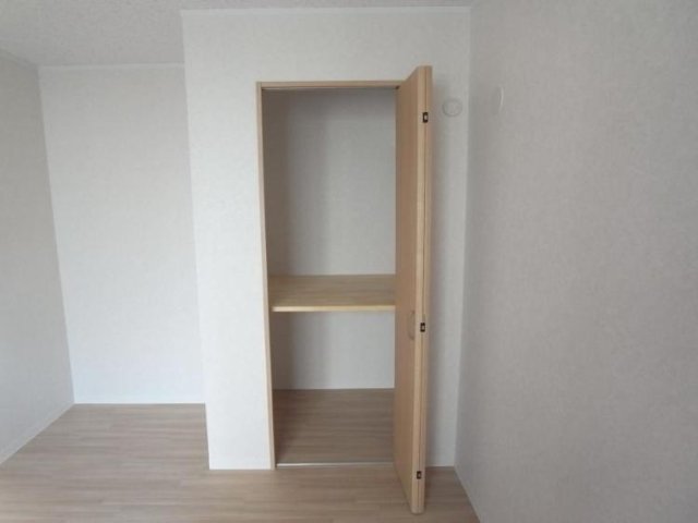 サンクトいずみ1階 収納