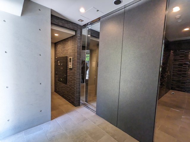 マキシヴ浅草503号室 ロビー