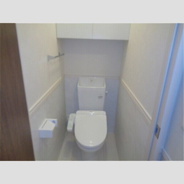 RISE(ライズ)101号室 温水洗浄暖房便座