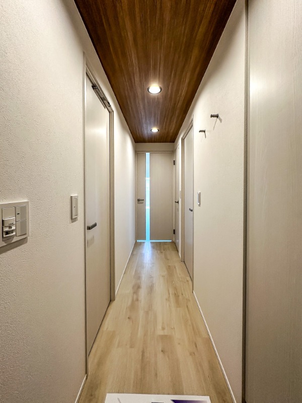 レジディア祐天寺5階 エレベーターホール