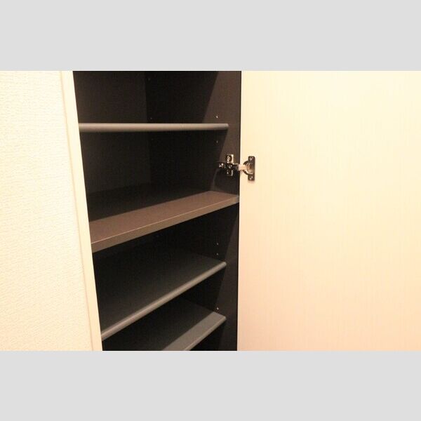 クスコ107号室 シューズボックス