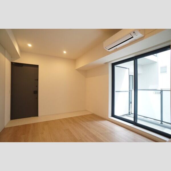 プライムメゾン亀戸204号室 エアコン完備の洋室