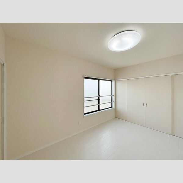 ブライトシャイン 洋室