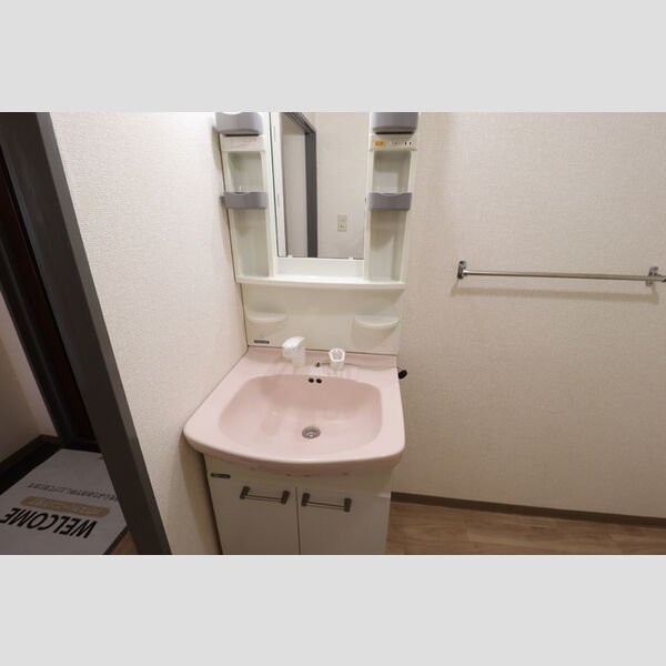 ファーストコーポ幕張本郷 洗髪洗面化粧台