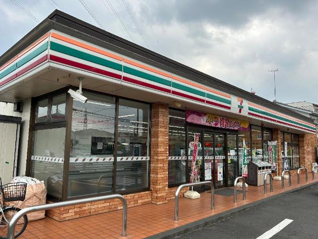 オリビエⅡ セブンイレブン東大和向原4丁目店まで470ｍ