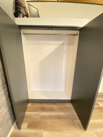 コーポ逆井 嬉しい大容量のクローゼットです。