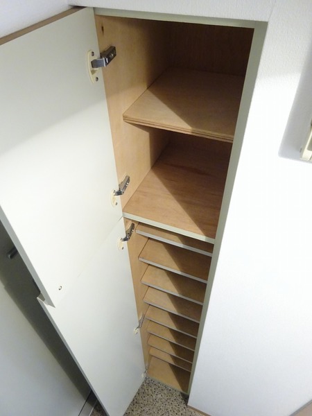 ライオンズマンションときわ台第２205号室 収納