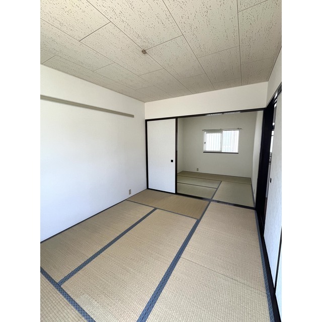 プリマヴェイラＢ 和室6帖