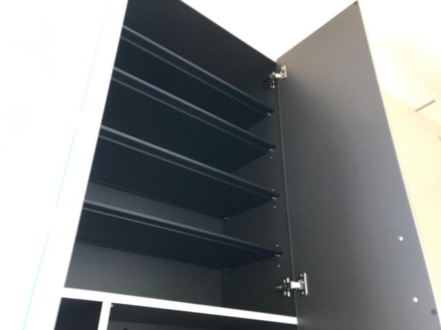 ルボワ　ｌｅ　ｂｏｉｓ105号室 シューズボックス