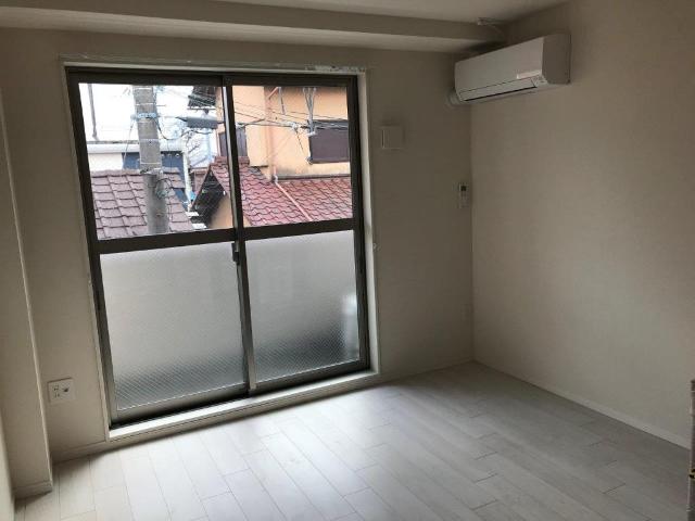 ベルガモット 室内