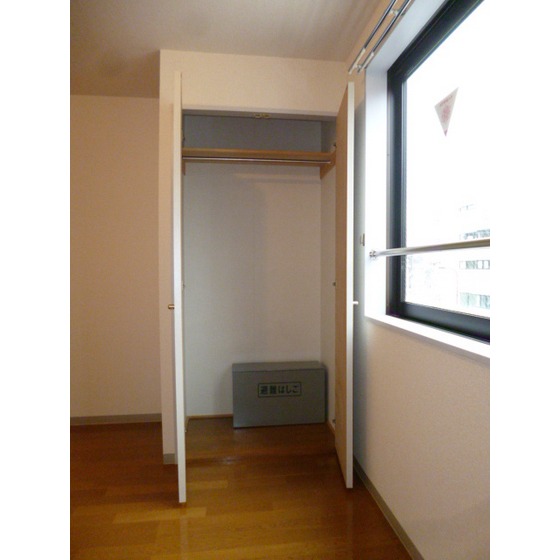 トランタンビュー東駒形0302号室 収納もあります！