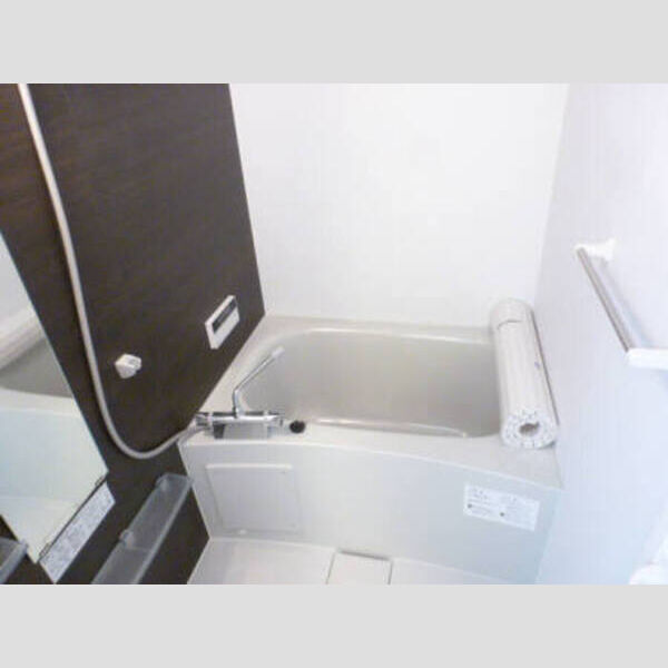 グランメール 追い焚き機能付きの浴室