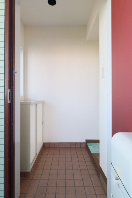 グリーンゲーブル4階 玄関