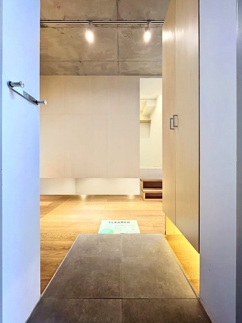 ＶＩＬＬＥＴＴＡ　ＫＯＭＡＧＯＭＥ1階 玄関