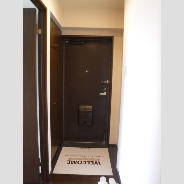 アレックス千葉寺503号室 玄関