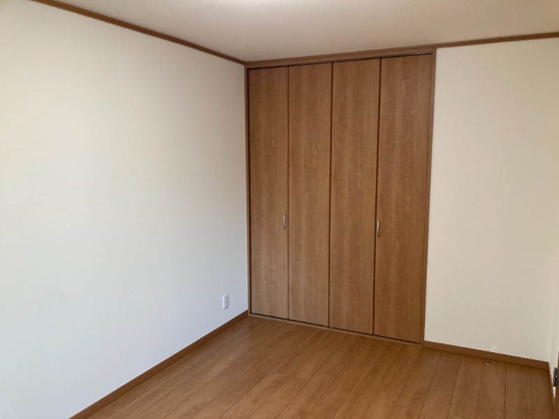 ポレール・サカイ 内観