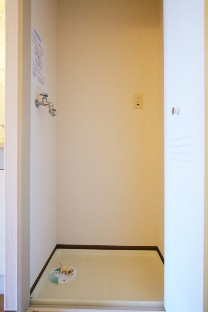 クレッセント中野富士見町2階 室内洗濯機置場
