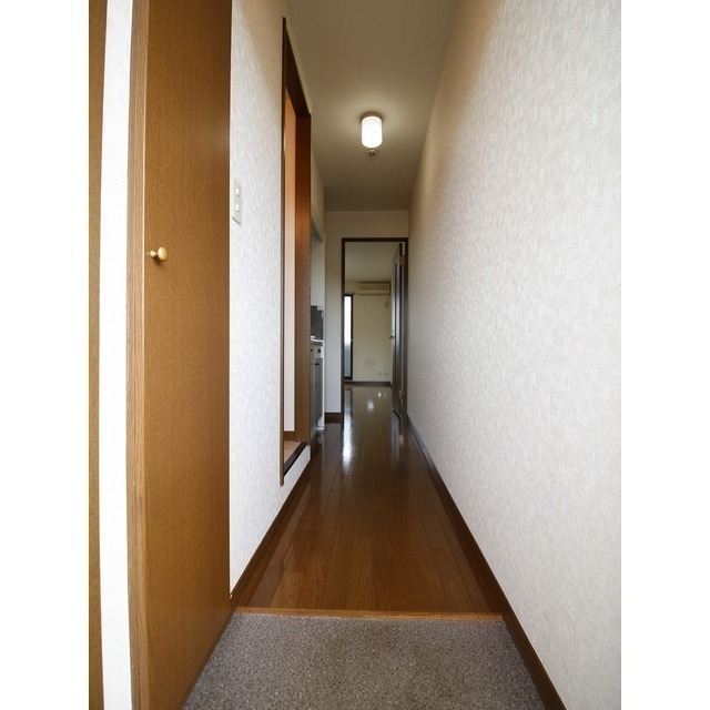 アンプルール フェール Ｗind 玄関