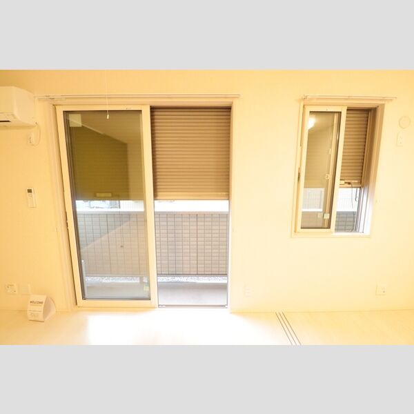 ファルナーズ シャッター