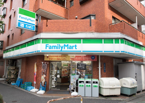 コンシェリア品川 ＴＨＥ ＲＥＳＩＤＥＮＣＥ 【コンビニエンスストア】ファミリーマート 大井一丁目店まで517ｍ