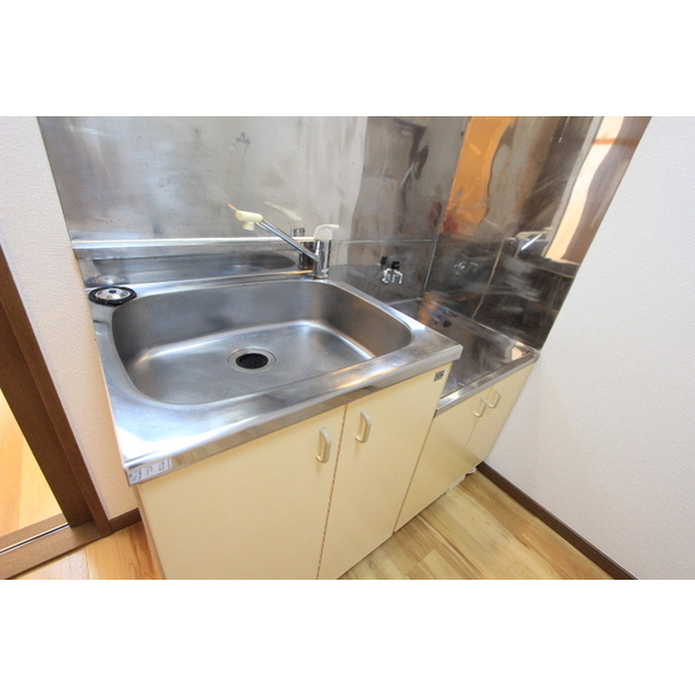 エルム104号室 同建物別部屋の参考画像