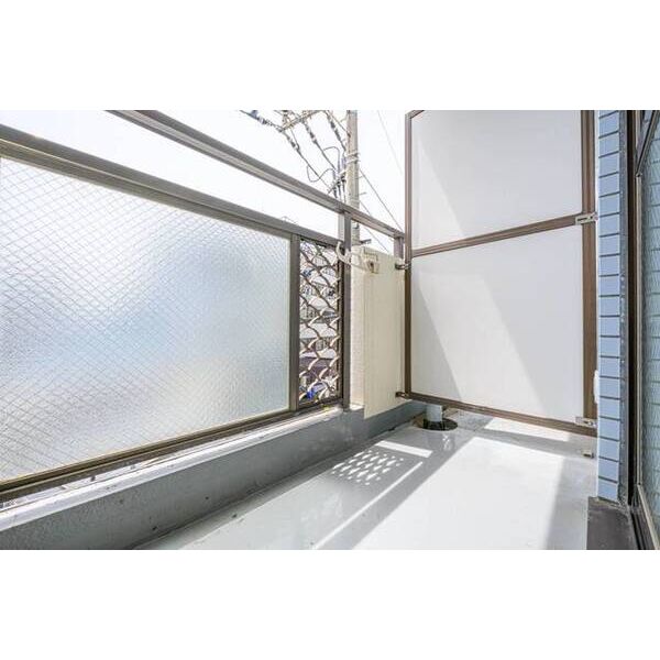 メゾン・ド・ジュール0405号室 バルコニー