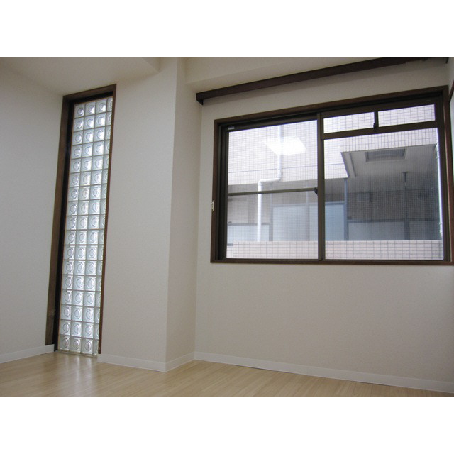 プレール早稲田 内観