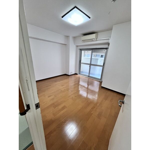 ニューライフ日本橋 寝室