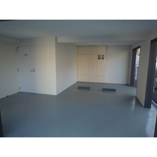 プレシャスガーデン鵜の木4階 同建物別部屋の参考画像