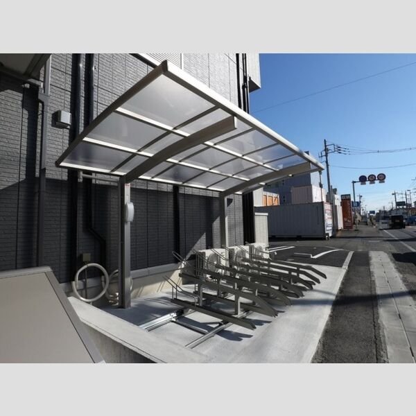 リュミエール ミナミ105号室 駐輪場