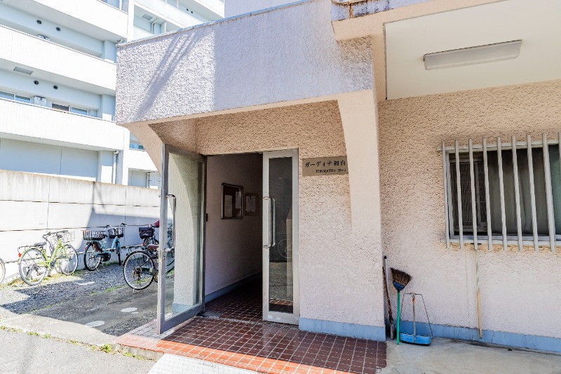 ガーディナ初台1階 エントランス