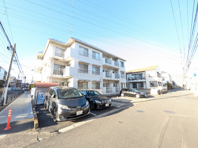 井上マンション(E-080)3階 エントランス