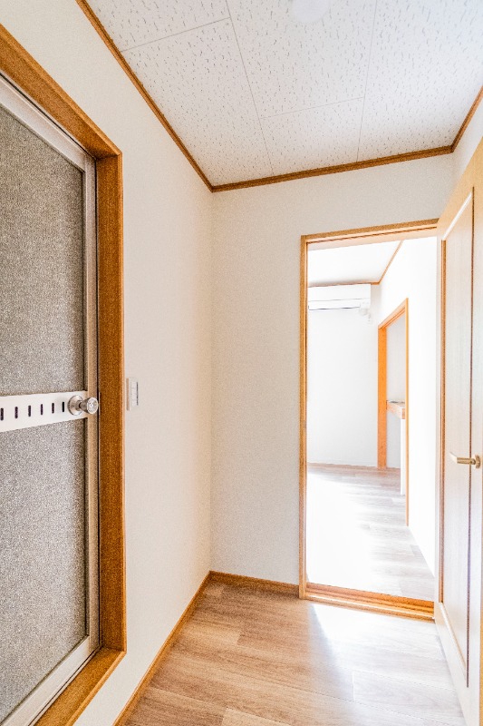 ガーデン三ケ島 内観