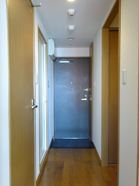 パレステュディオ五反田 玄関