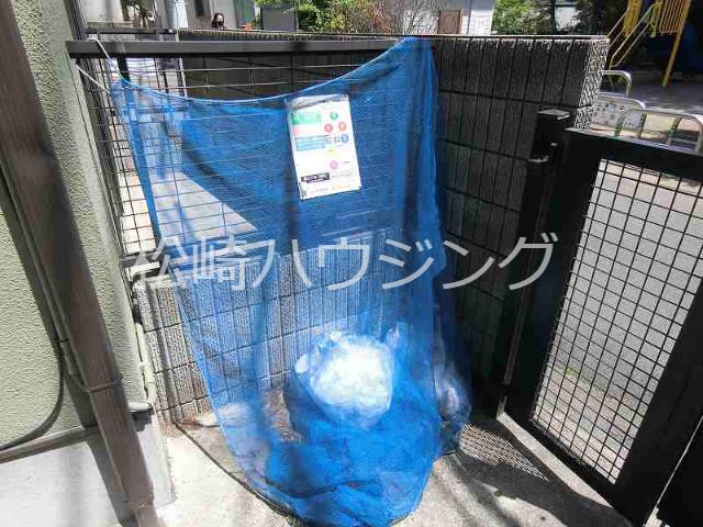 ベレ松が丘1階 部屋その他