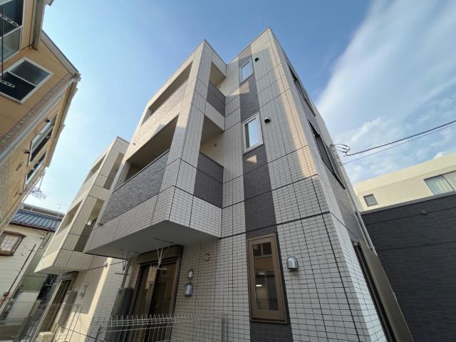 ＲＩＡＤ　ＲＩＳＡ 外観写真（昼）