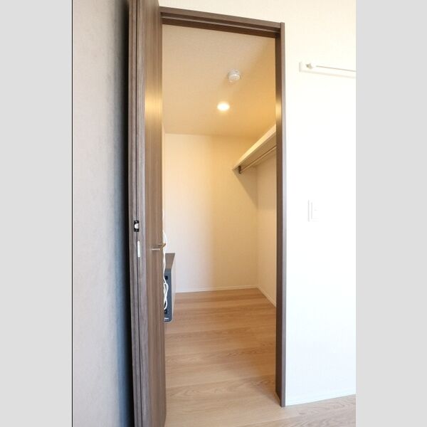 フォーリア　A ウォークインクローゼット