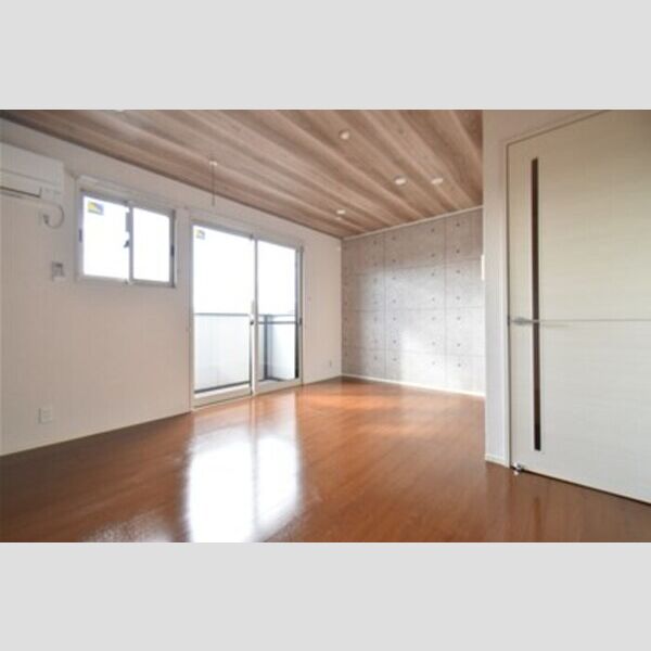 アーク・ヒルズ 居室