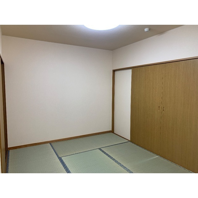 オーチャード 内観