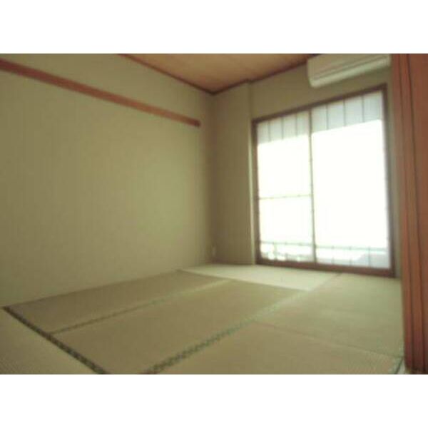 クレールメゾン0402号室 リビング