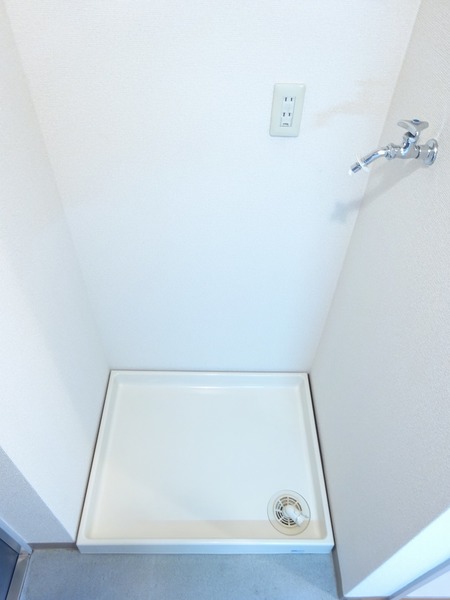 クリオ神奈川新町壱番館407号室 その他